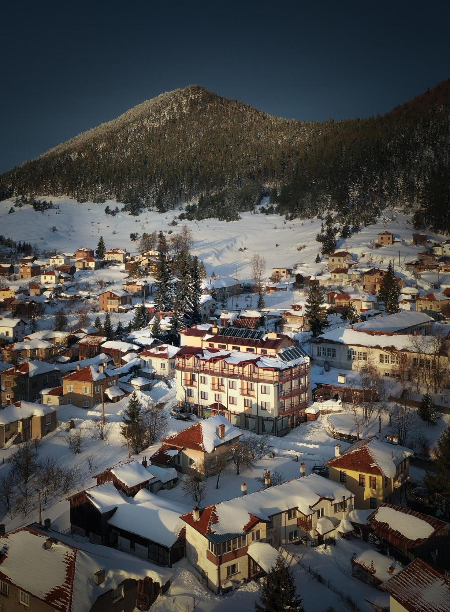 Boryka Family Hotel Asikoria Екстер'єр фото