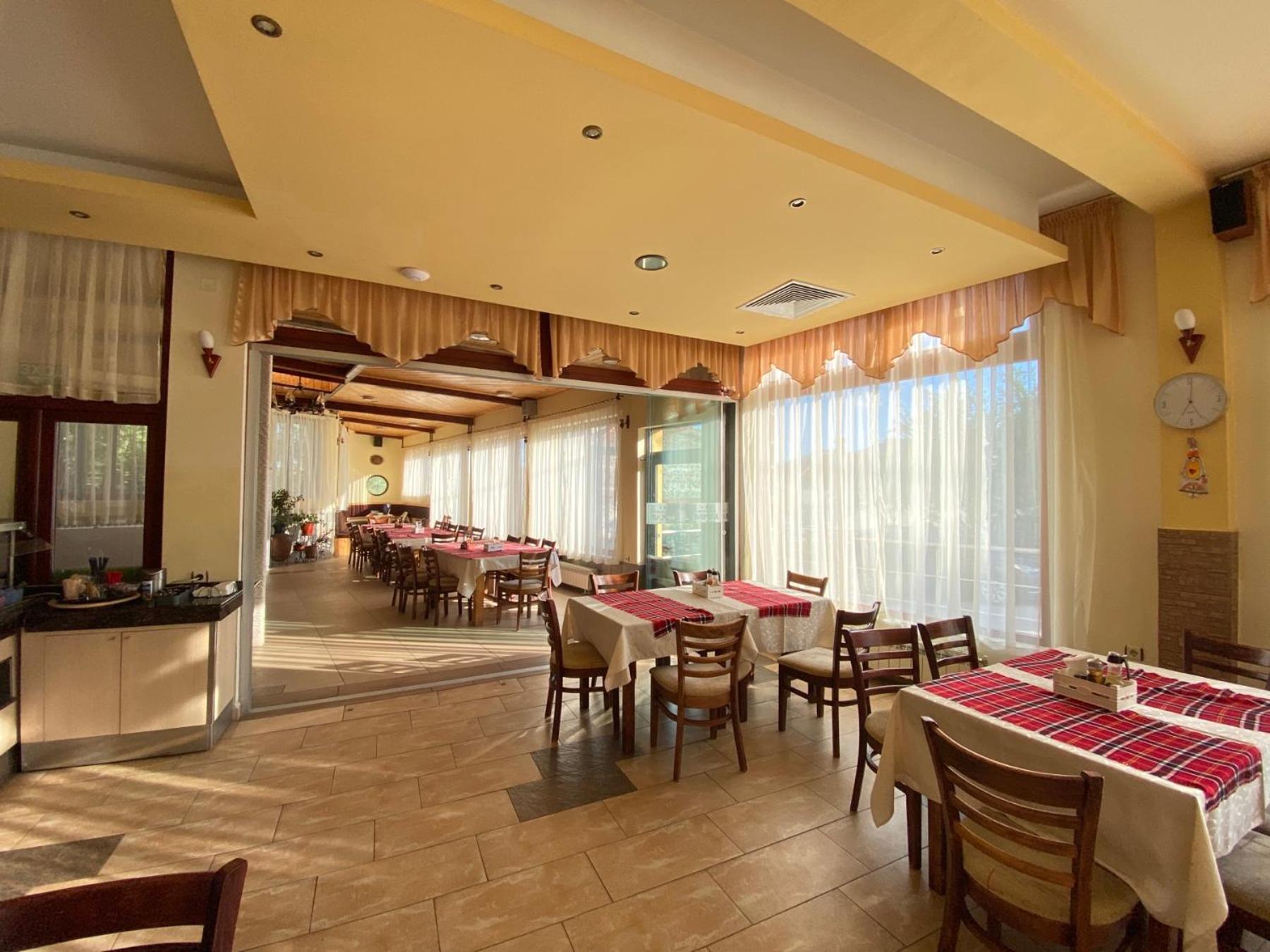 Boryka Family Hotel Asikoria Екстер'єр фото