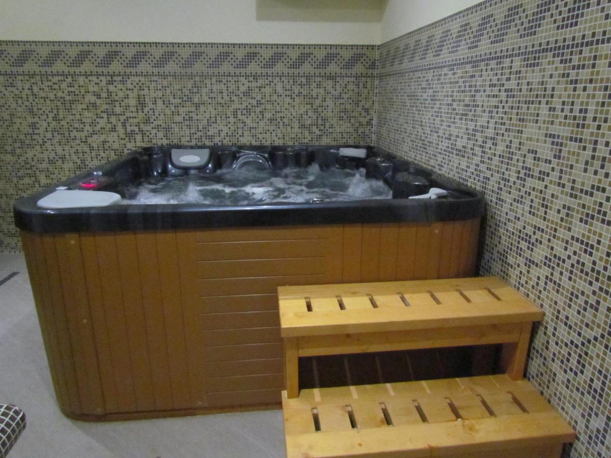 Boryka Family Hotel Asikoria Екстер'єр фото